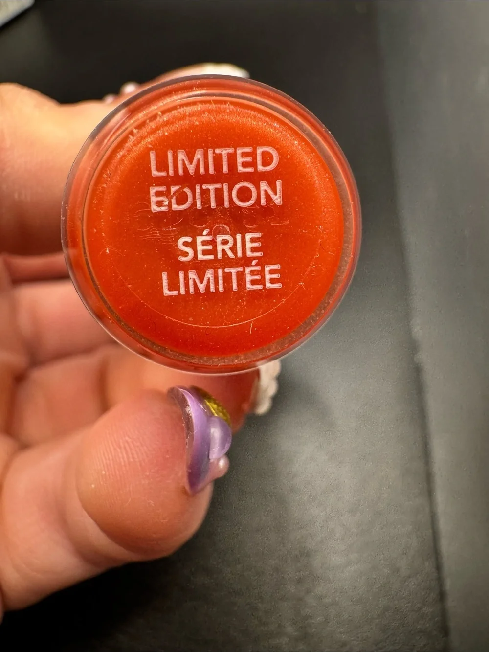 NWT COVERGIRL Limited Edition Serie Lipstick